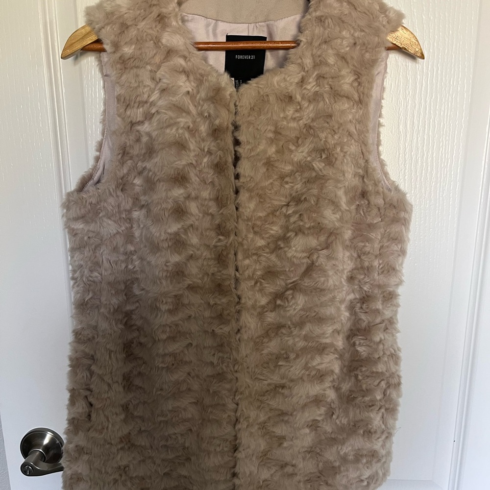 Forever 21 Tan Faux Fur Vest
